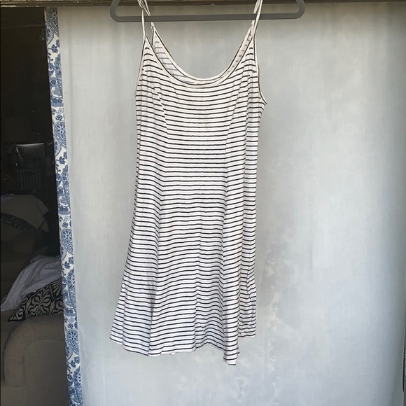 Stripped summer Billabong dress or beach cover up - Picture 2 of 7